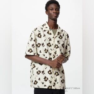 Uniqlo Floral Button-Up Short Sleeve Shirt Sz XS Modal Cotton